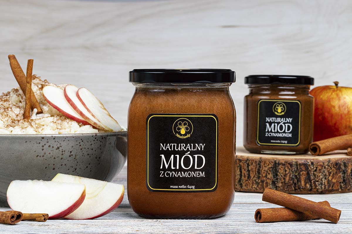 Naturalny MIÓD z cynamonem