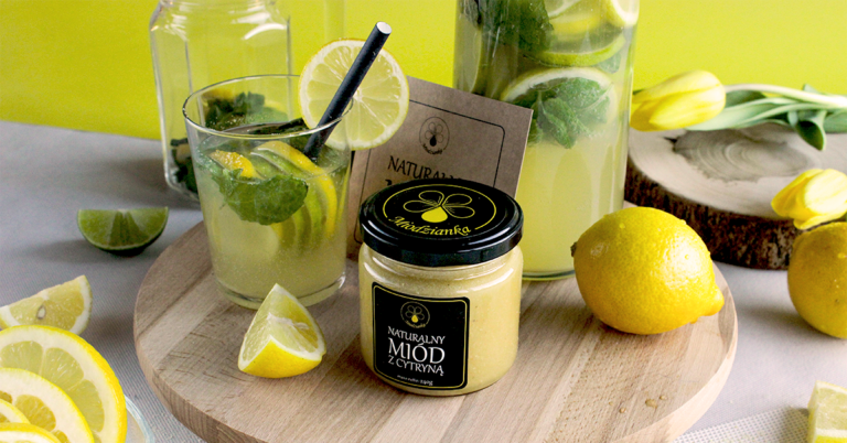 Domowa lemoniada cytrynowa